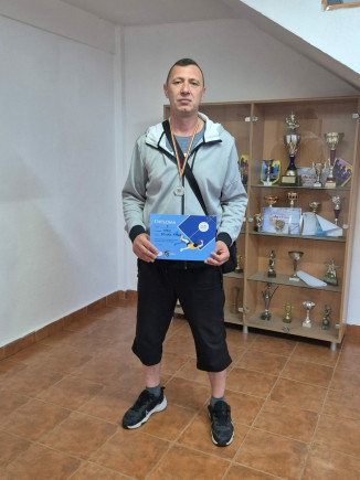 Bondrea Attila negyeddöntős Vizaknán!